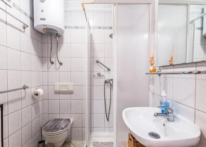 Gruber * מדולין